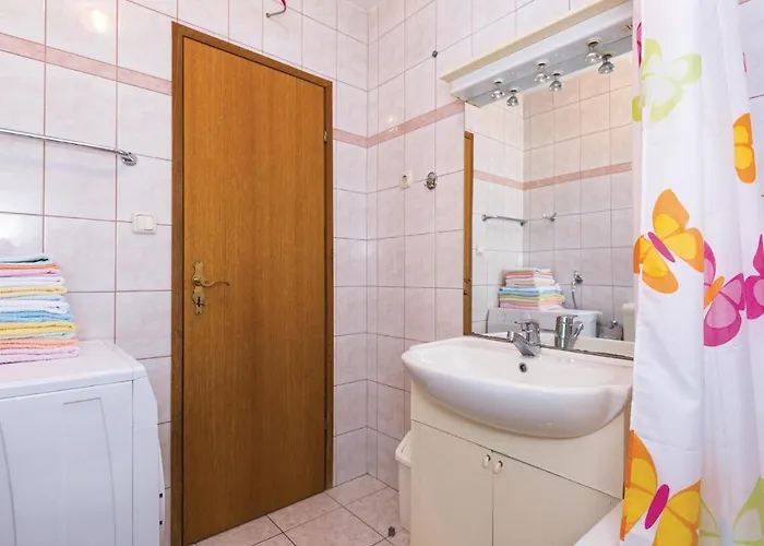 Liii Apartmán *